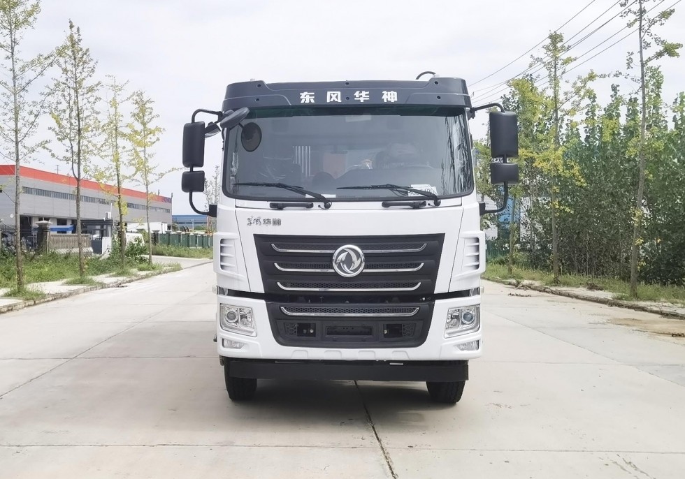 東風華神15方壓縮垃圾車 東風華神15方壓縮垃圾車