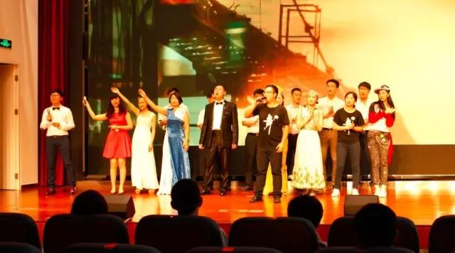 公司舉行圓夢藝術(shù)團成立大會暨首批節(jié)目展演17.jpg